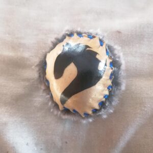 Hochet oeuf cheval noir